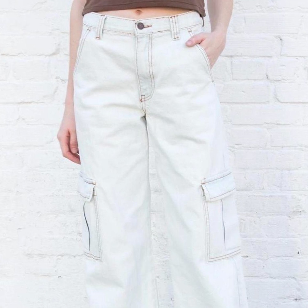 brandy melville tatum white low rise cargo jean